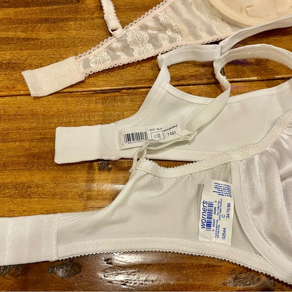 Bra bundle of 3 retro 34C bras - Picture 10 of 11